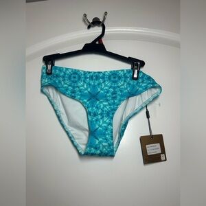 Nip Tuck Blue and White Tye Dye Bikini Bottom size USA 6